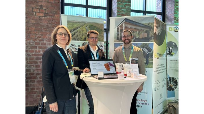 Die TH Köln präsentiert sich beim Transferfest