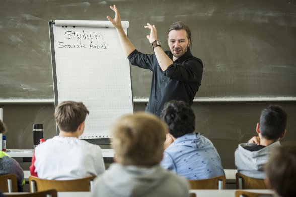 Teilnehmer des Boys´ Day 2017 an der Fakultät für Angewandte Sozialwissenschaften