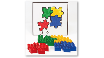 Es ist das Logo von IQ NRW on TOP THK abgebildet. Es besteht aus bunten Duplosteinen, die vor einem Poster liegen, auf dem in den gleichen Faren Puzzlestücke zu sehen sind. (Bild: IQ on TOP) Es ist das Logo von IQ NRW on TOP THK abgebildet. Es besteht aus bunten Duplosteinen, die vor einem Poster liegen, auf dem in den gleichen Faren Puzzlestücke zu sehen sind. (Bild: IQ on TOP)