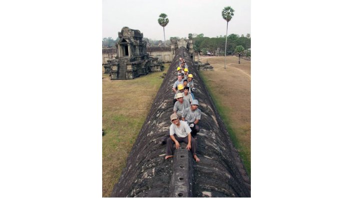 Programm zur Notsicherung der Steinreliefs an Tempeln im Angkor Park