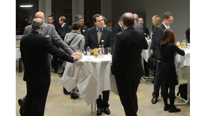 Networking beim Ausklang des Symposiums