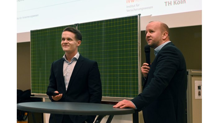 Thomas Henze und Prof. Dr. Benedikt Funke