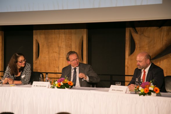 Die Panelisten Albo, Dr. Surminski, Lohmann
