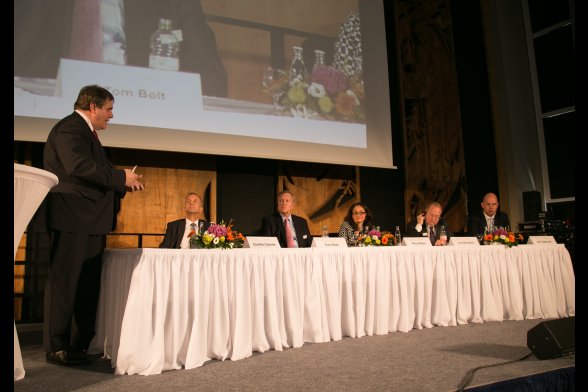 Panel-Diskussion zu der Situation und den Herausforderungen der Rückversicherung