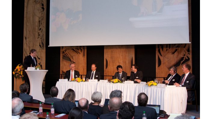 Das Panel des 11. Kölner Rückversicherungs-Symposiums