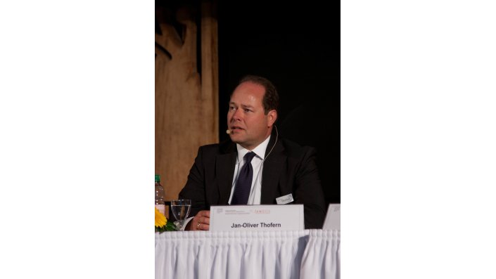 Jan-Oliver Thofern (LGT Insurance-Linked Strategies, Partner)