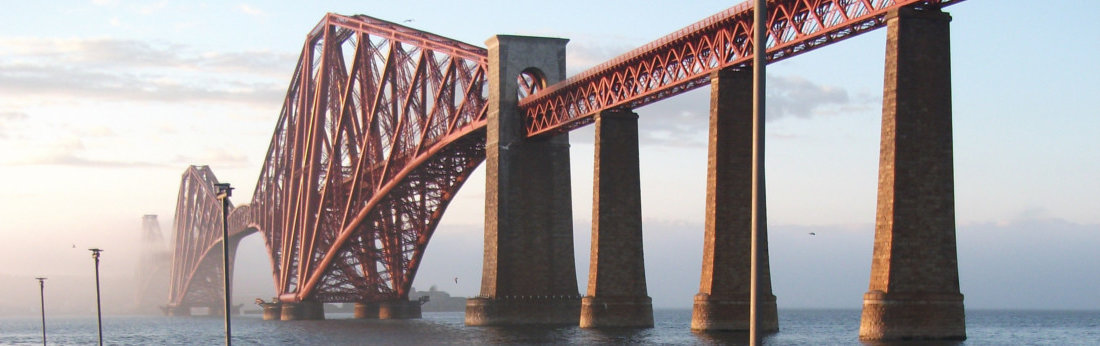 Die Forth Bridge bei Edinburgh (Image: Neuenhofer / TH Köln)