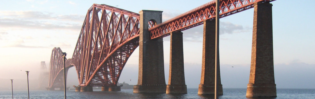 Die Forth Bridge bei Edinburgh (Bild: Neuenhofer / TH Köln)