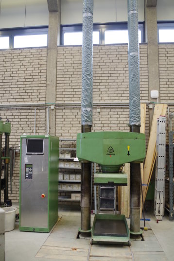 Druckprüfmaschine Fa. Losenhausen Druckprüfmaschine Fa. Losenhausen