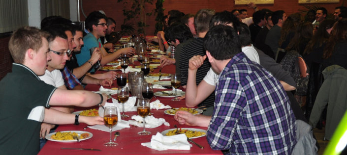 Teilnehmer der ICEW 2017 beim Abendessen