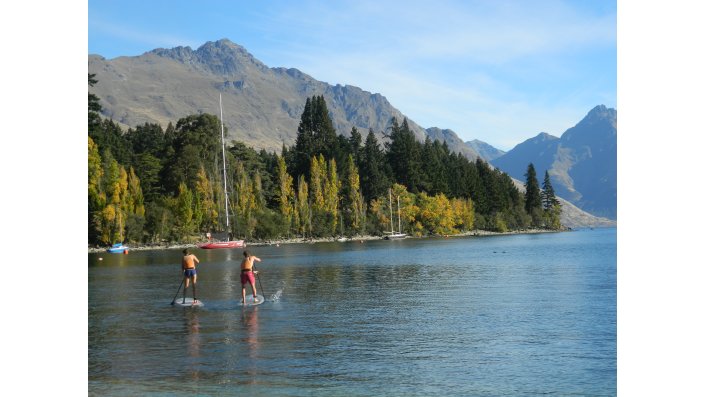 Stand-up-paddling in Queenstown