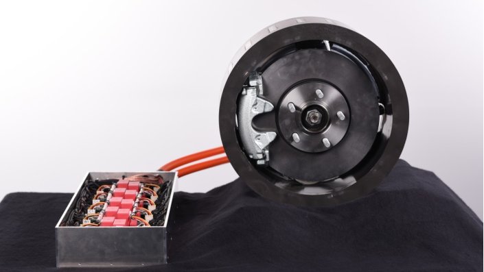 SRM-Radnabenmaschine mit integrierter Bremsanlage