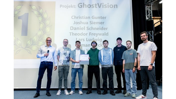 Das Projektteam erhält den Best Project Award