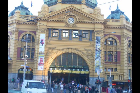 Viktorianisches Gebäude des Bahnhofs Flinders Sation