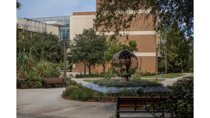 UNF Campus 02