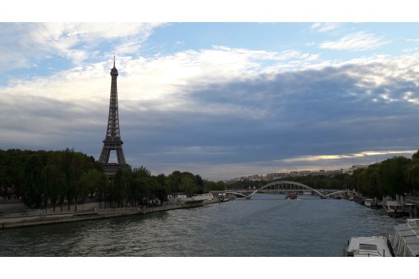 Seine und Eiffelturm