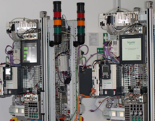 Automatisierungslabor 2 Automatisierungslabor 2