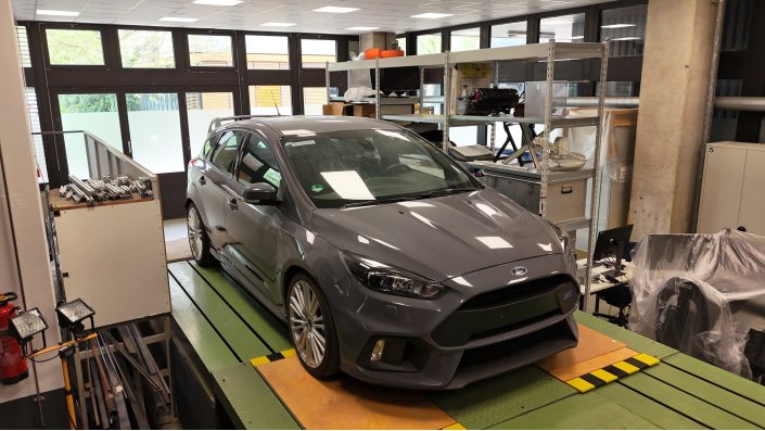 Ford  Fahrwerk & Simulation Lab