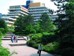 Das Ingenieurwissenschaftliche Zentrum der Fachhochschule Köln