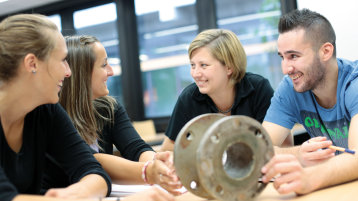 Lernen in Projekten und Teams Lernen in Projekten und Teams
