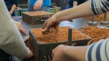 Sandguß (Bild: Stephanie Macht | Fachhochschule Köln)