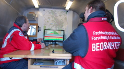 Übungsbeobachter im Einsatz (Image: Labor für Großschadensereignisse/FH Köln)