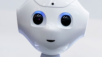 Humanioder Roboter Pepper (Bild: Thilo Schmülgen/TH Köln) Humanioder Roboter Pepper (Bild: Thilo Schmülgen/TH Köln)