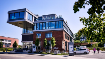 Innofaktur Halle (Bild: Eva Backes (Innovation Hub Bergisches RheinLand e.V.))