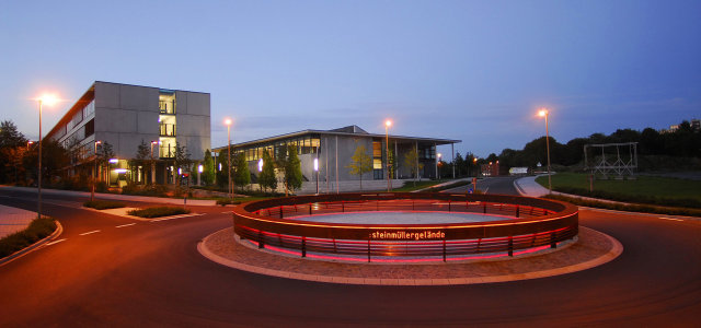 Campus Gummersbach Gebäude Kreisel (Bild:Dirk Adolphs)