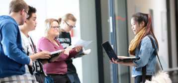 Studierende in Gummersbach Studierende in Gummersbach