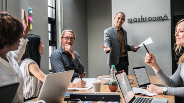 Perspektive Topmanagementberatung (Bild: Pexels) Perspektive Topmanagementberatung (Bild: Pexels)