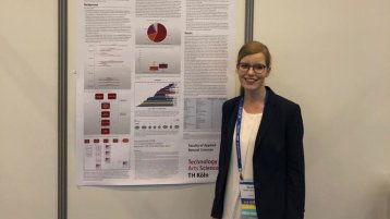 Sarah Lehmann veröffentlichte die Ergebnisse ihrer Abschlussarbeit auf dem ISPOR Europe 2018 in Form eines wissenschaftlichen Posters. (Bild: TH Koeln/ Sarah Lehmann)