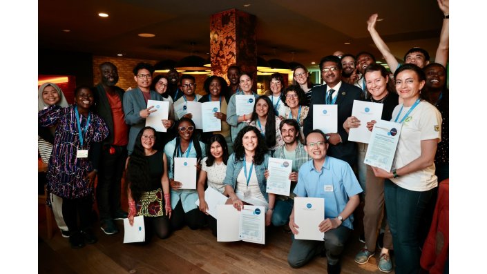 Übergabe der Zertifikate 