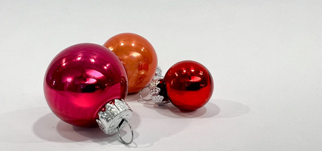 Weihnachtskugeln im TH-Look (Bild:TH Köln/ Alina Beier)