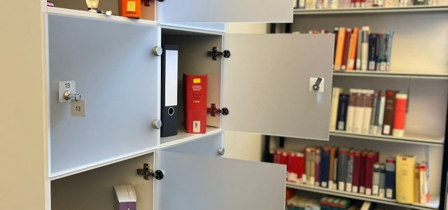 Schließfächer im Lesesaal der Campusbibliothek Südstadt (Bild:TH Köln/ Sebastian Bauer)