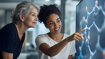 Zwei Frauen, Beratungssituation (Bild: AdobeStock)