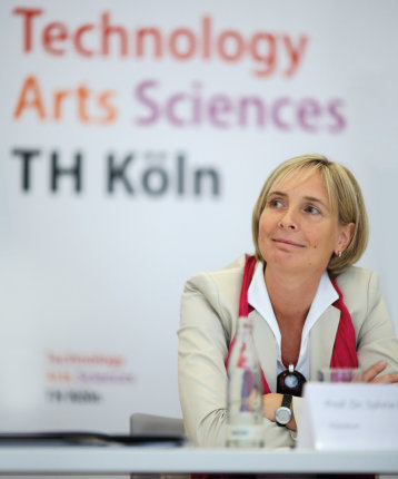 Sylvia Heuchemer