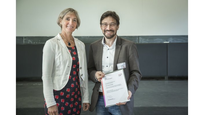 Gewinner Prof. Hamhaber mit Sylvia Heuchemer