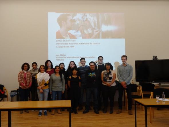 Die Studierendengruppe der UNAM Die Studierendengruppe der UNAM