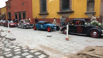 Ein Puebla mit VW Käfern in Mexico (Bild: Marcel Laukat) Ein Puebla mit VW Käfern in Mexico (Bild: Marcel Laukat)
