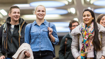 Studierende am Campus Deutz (Image: Thilo Schmülgen/TH Köln)