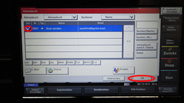 Auswahl des Druck- und Scanportals als Zieladresse des Scans Auswahl des Druck- und Scanportals als Zieladresse des Scans