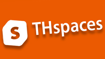 Die Kachel zeigt vor orangem Hintergrund das weiße, mit einem Schatten unterlegte Logo von THspaces. (Bild: TH Köln)