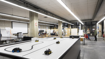 Fahreugentwicklung Labor