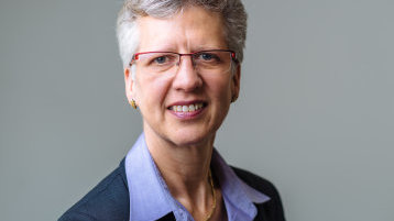 Porträt Prof. Dr. Ursula Georgy (Bild: Costa Belibasakis, TH Köln)