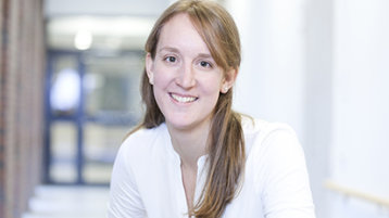 Portraitfoto von Virginia Heyer (Bild: TH Köln)