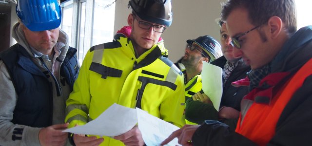 Praxisübung in der Weiterbildung Fachplaner*in und Fachbauleiter*in im Brandschutz (Bild:TH Köln)