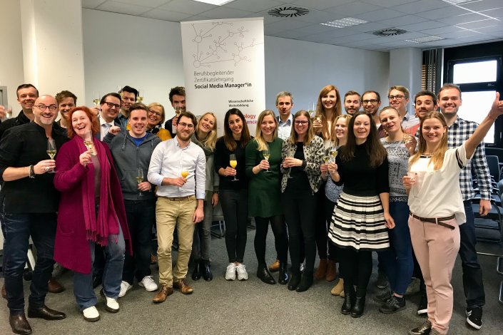 Alumni der Social-Media-Inhouse-Weiterbildung bei Detecon Alumni der Social-Media-Inhouse-Weiterbildung bei Detecon