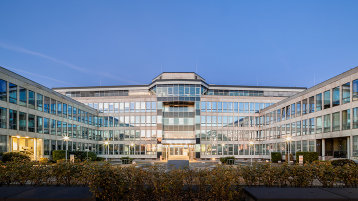 Das Gebäude der TH Köln am Gustav-Heinemann-Ufer. (Bild: TH Köln)