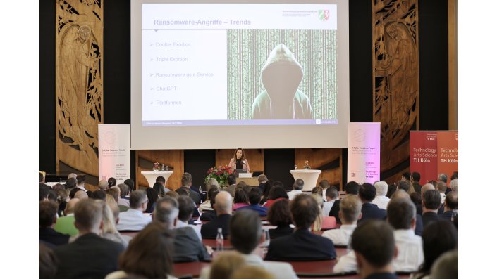Oberstaatsanwältin Miriam Margerie informierte über Ransomware & die strafrechtliche Verantwortlichkeit bei Lösegeldzahlungen